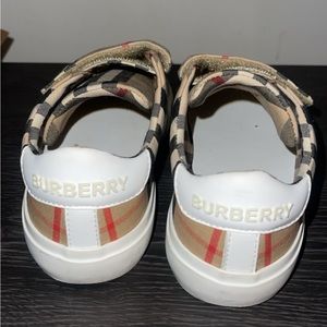 Burberry sneakers no box toddler size 26